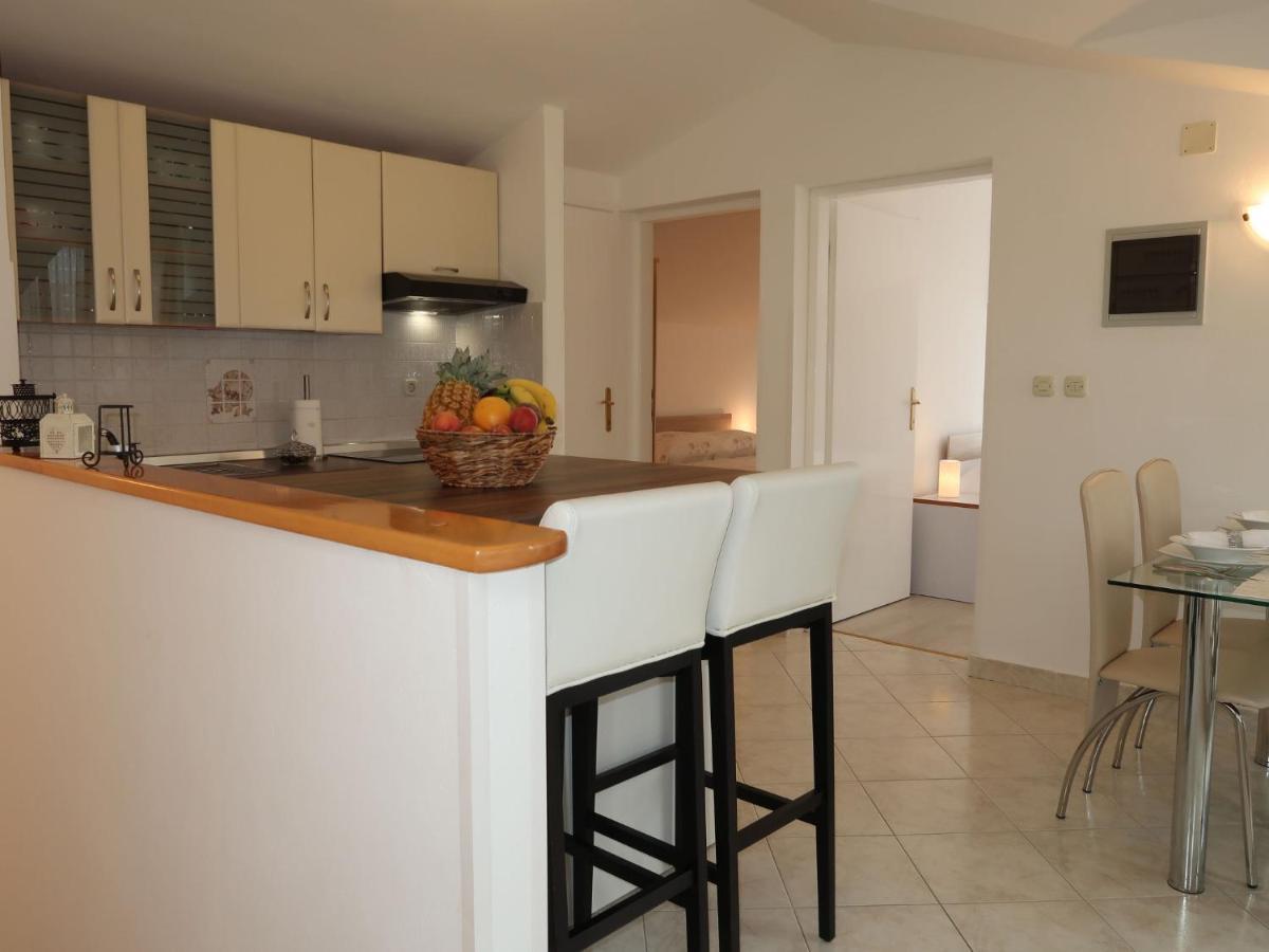 Apartment Marinella - Lbn120 By Interhome Labin  Bagian luar foto